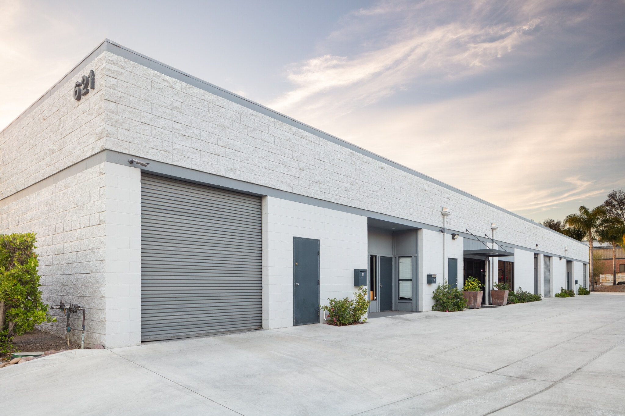 621 S Andreasen Dr, Escondido, CA for lease Building Photo- Image 1 of 5