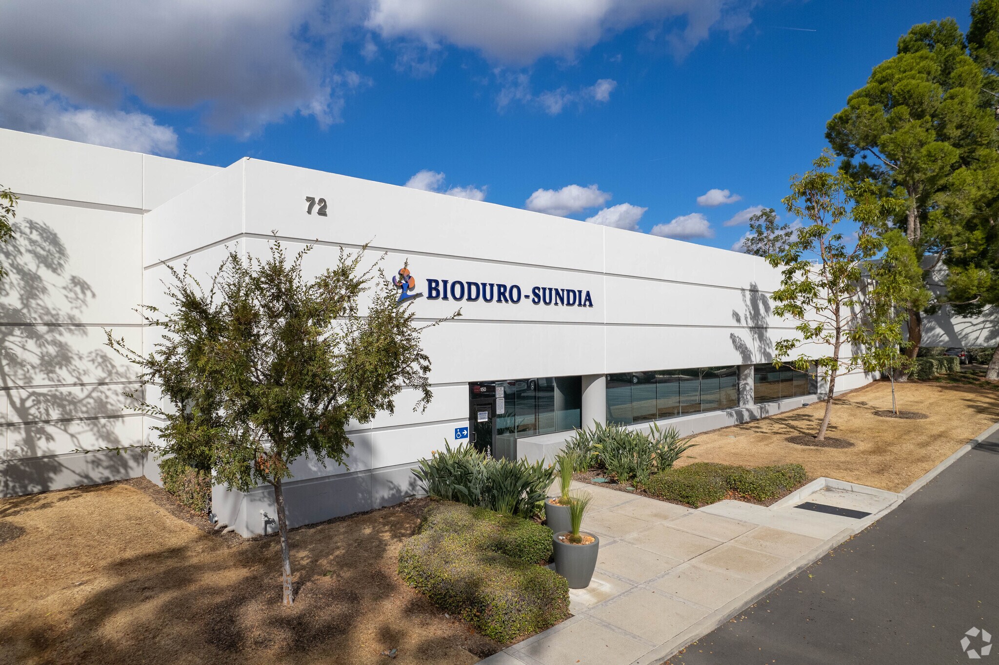 72 Fairbanks, Irvine, CA for lease Primary Photo- Image 1 of 18