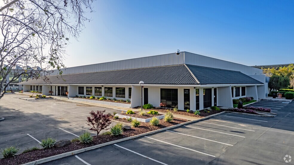 220 Humboldt Ct, Sunnyvale, CA à vendre - Photo du bâtiment - Image 3 de 6