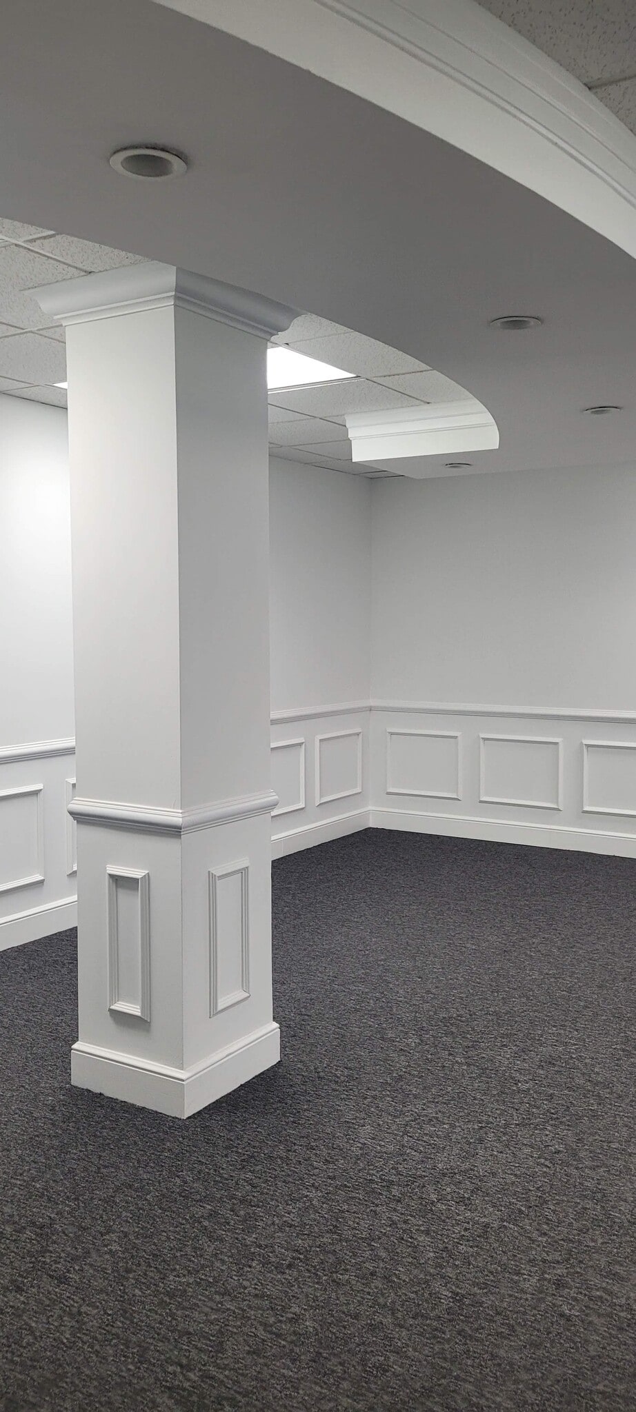 100 W Old Wilson Bridge Rd, Worthington, OH for lease Interior Photo- Image 1 of 9