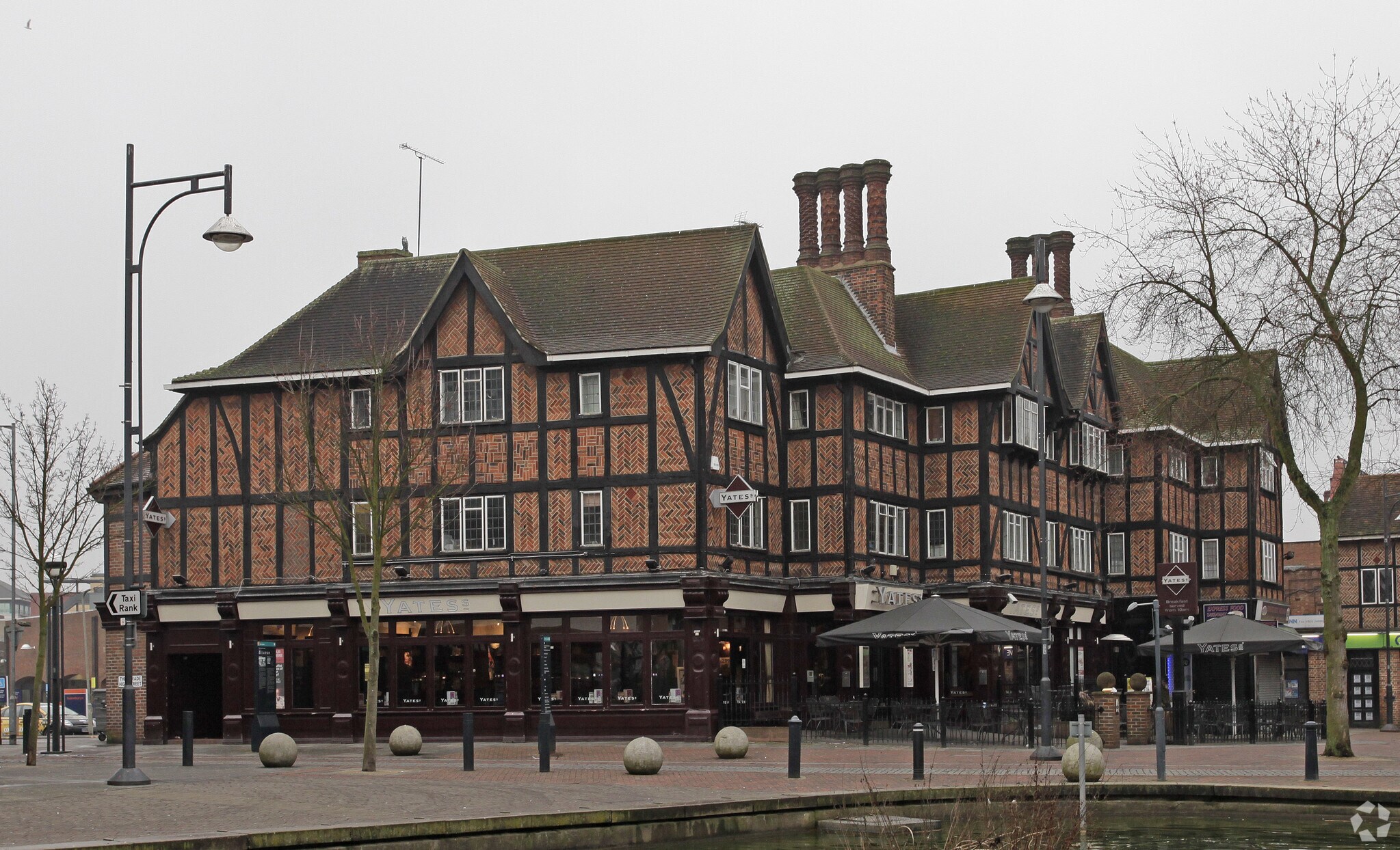 107-115 The Parade, Watford à louer Photo principale- Image 1 de 2