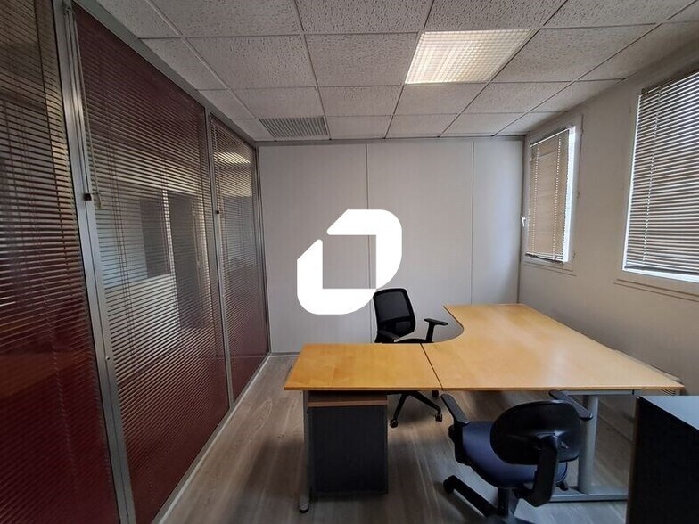 Bureau dans Montrouge à louer - Photo intérieure - Image 2 de 30