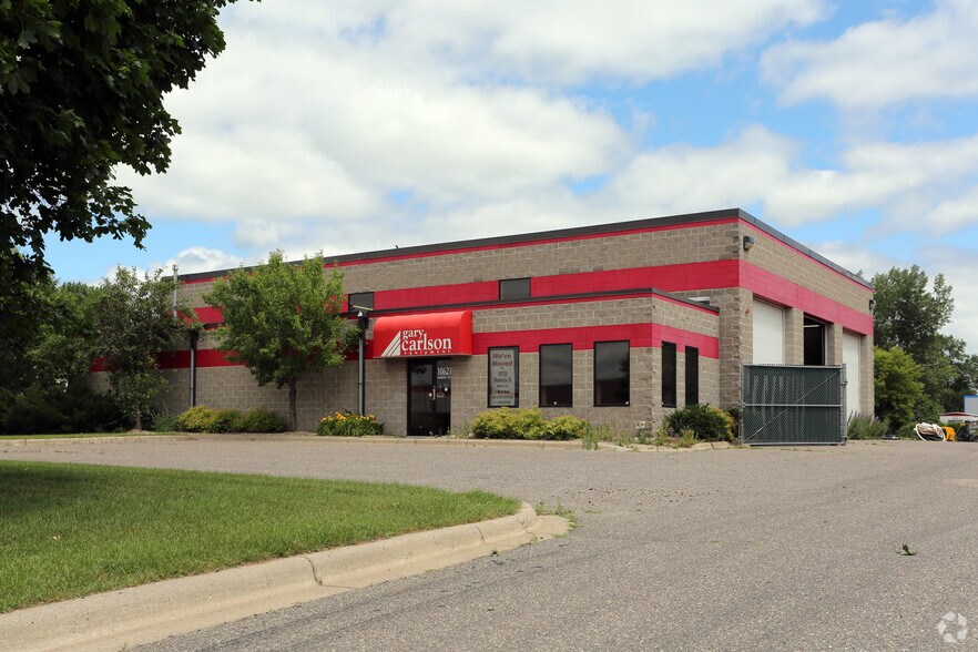 10621 NE Nassau St, Blaine, MN à louer - Photo du bâtiment - Image 1 de 1