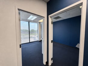 800 Enterprise Dr, Oak Brook, IL for lease Interior Photo- Image 2 of 5