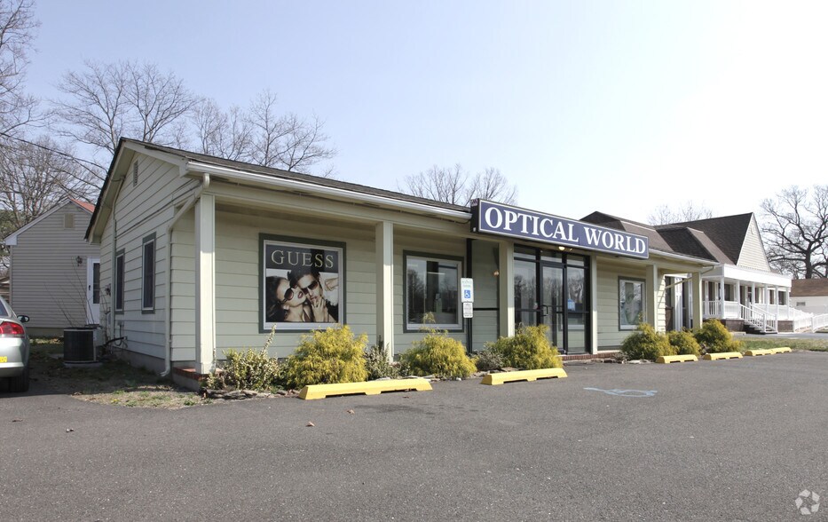 3501 N Rt 9, Howell, NJ à louer - Photo principale - Image 3 de 21