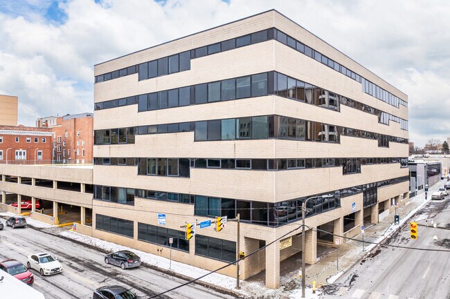 Plus de détails pour 401 Adams Ave, Scranton, PA - Bureau à vendre