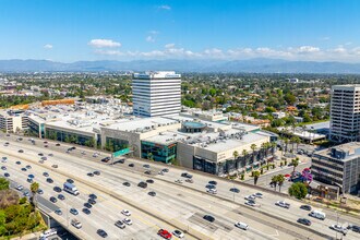 15301 Ventura Blvd, Sherman Oaks, CA - AERIAL  map view