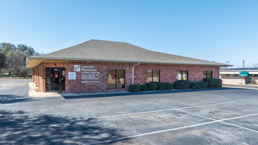 1318 Paluxy Rd, Granbury, TX for sale - Building Photo - Image 2 of 20