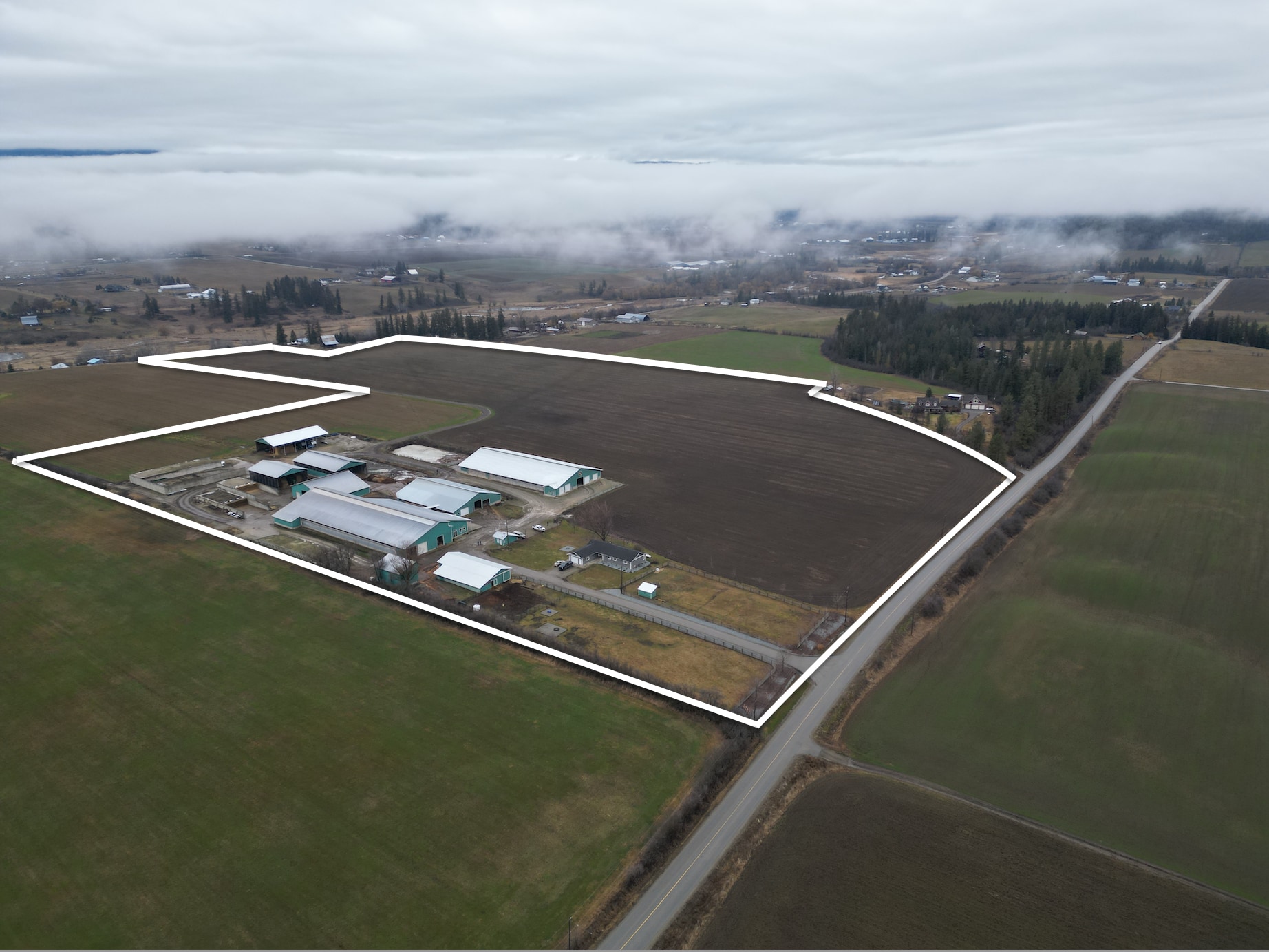 4809 Back Enderby Rd, Armstrong, BC for sale Primary Photo- Image 1 of 19