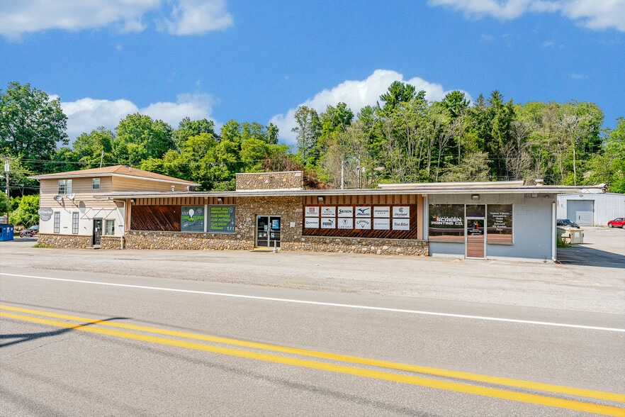 2939 White Hall Blvd, White Hall, WV for sale - Primary Photo - Image 1 of 47