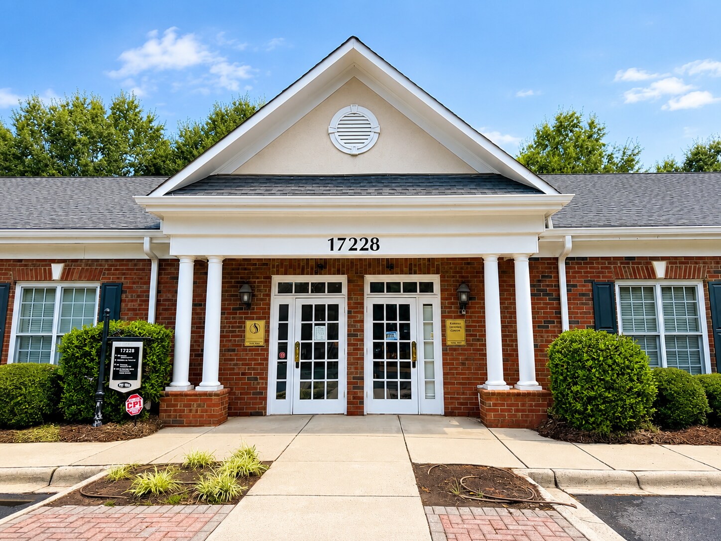 17228 Lancaster Hwy, Charlotte, NC à louer Photo du bâtiment- Image 1 de 20