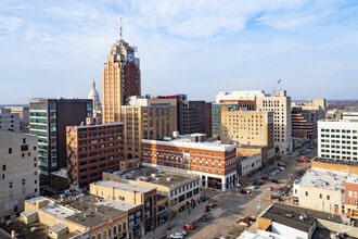 106-120 W Allegan St, Lansing, MI - Aerial  map view