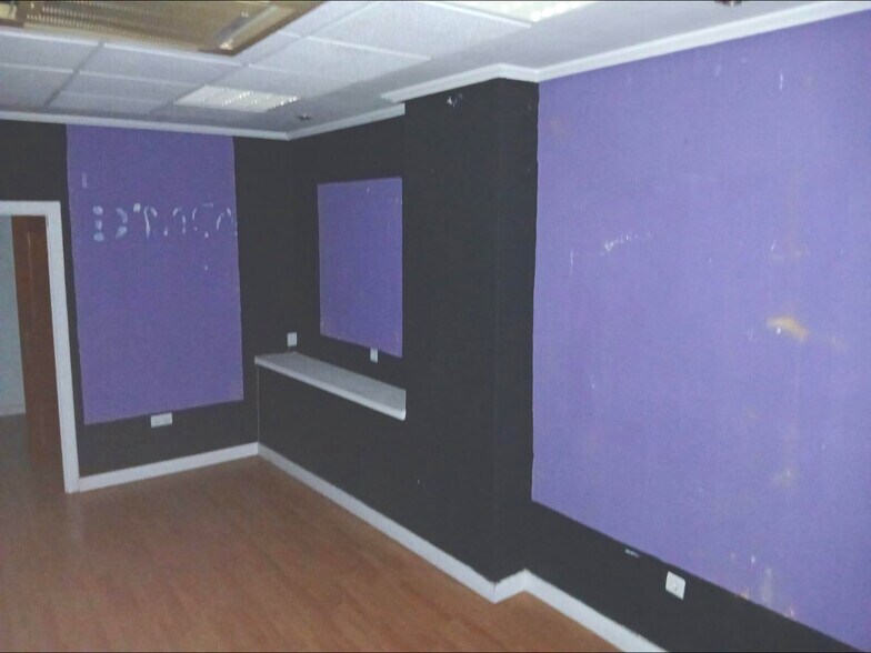 Retail in Cáceres, Cáceres for lease - Interior Photo - Image 2 of 10