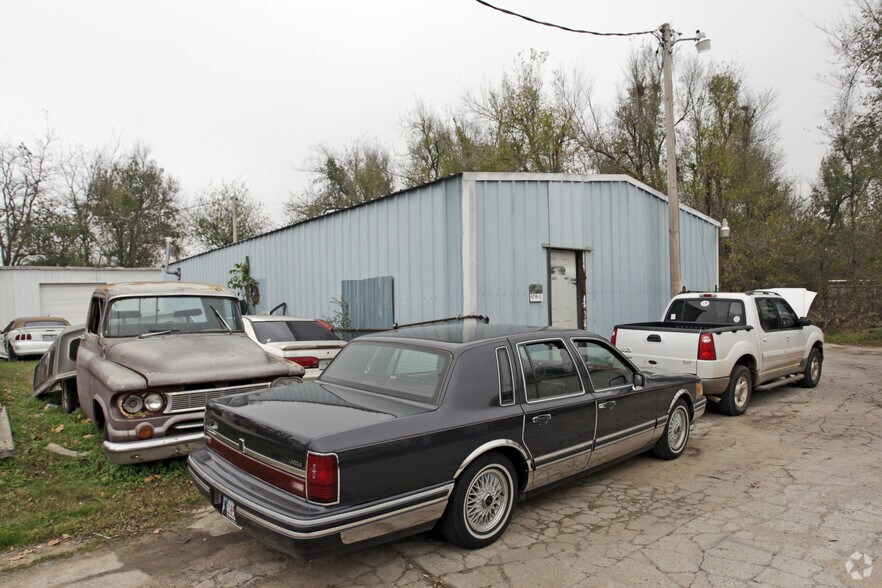 6716 No 10th St, Oklahoma City, OK for sale - Building Photo - Image 2 of 2