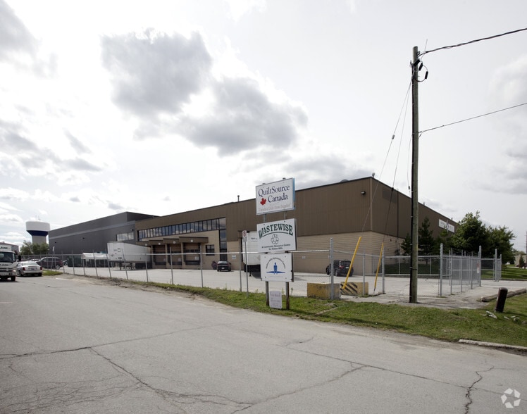 34 Armstrong Ave, Halton Hills, ON for lease - Building Photo - Image 2 of 2