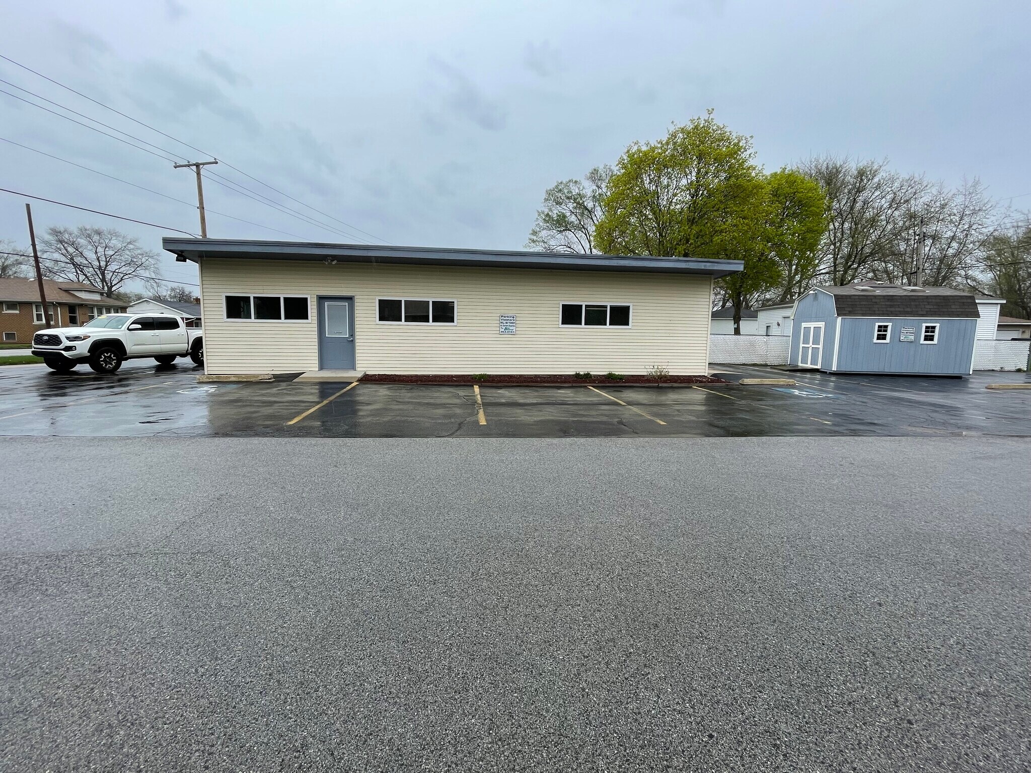 1741 W Old Ridge Rd, Hobart, IN à vendre Photo du bâtiment- Image 1 de 10