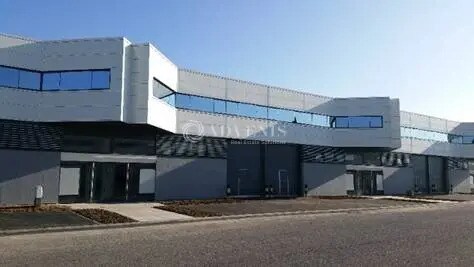 Flex dans Bonneuil-sur-Marne à louer Photo du bâtiment- Image 1 de 11