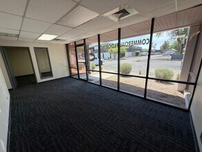 2425 W 12th St, Tempe, AZ à louer Photo intérieure- Image 2 de 14