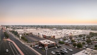 Plus de détails pour 2031 S Mooney Blvd, Visalia, CA - Commerce de détail à louer