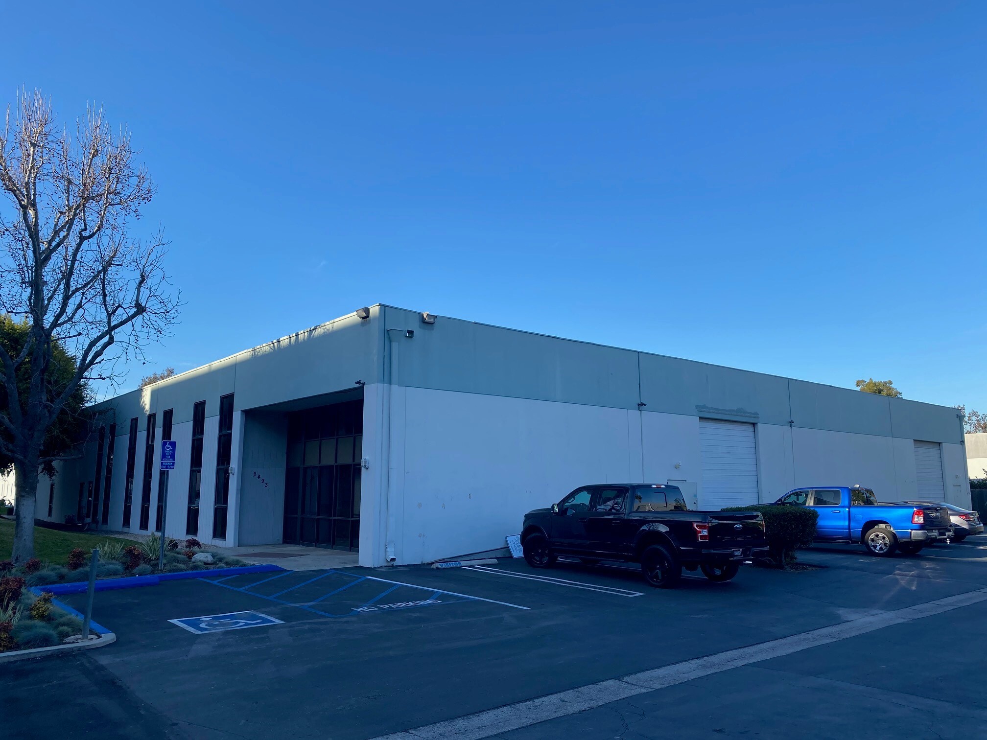 2491-2493 Du Bridge Ave, Irvine, CA for lease Primary Photo- Image 1 of 5