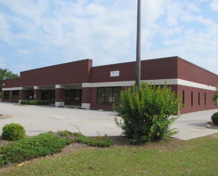 820 Duke Ave, Warner Robins, GA for lease Primary Photo- Image 1 of 22