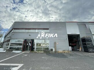 Plus de détails pour Local d'activités à louer