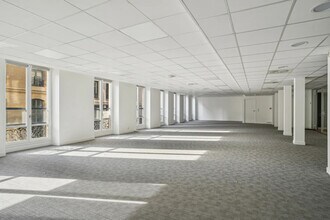 22 Rue Des Capucines, Paris for lease Interior Photo- Image 2 of 8