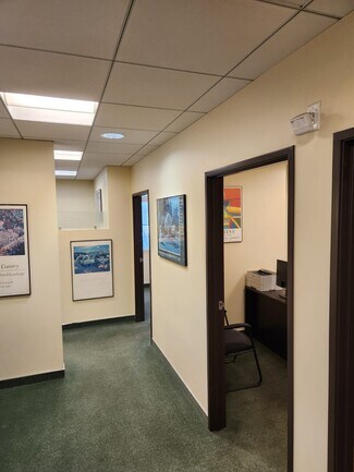 Plus de détails pour 348 E Olive Ave, Burbank, CA - Bureau à louer