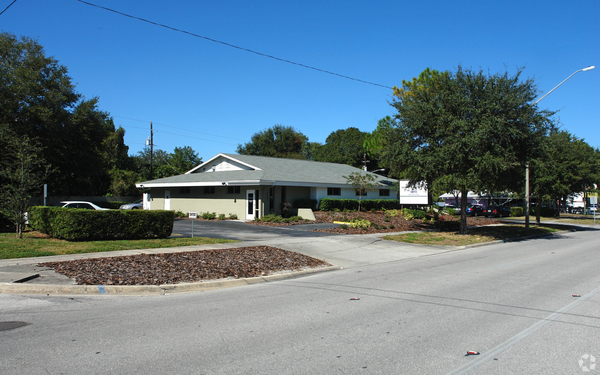5200 16th St N, Saint Petersburg, FL for lease Primary Photo- Image 1 of 3