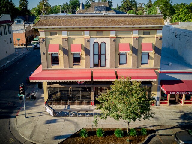 Plus de détails pour 540 Main St, Woodland, CA - Commerce de détail à vendre