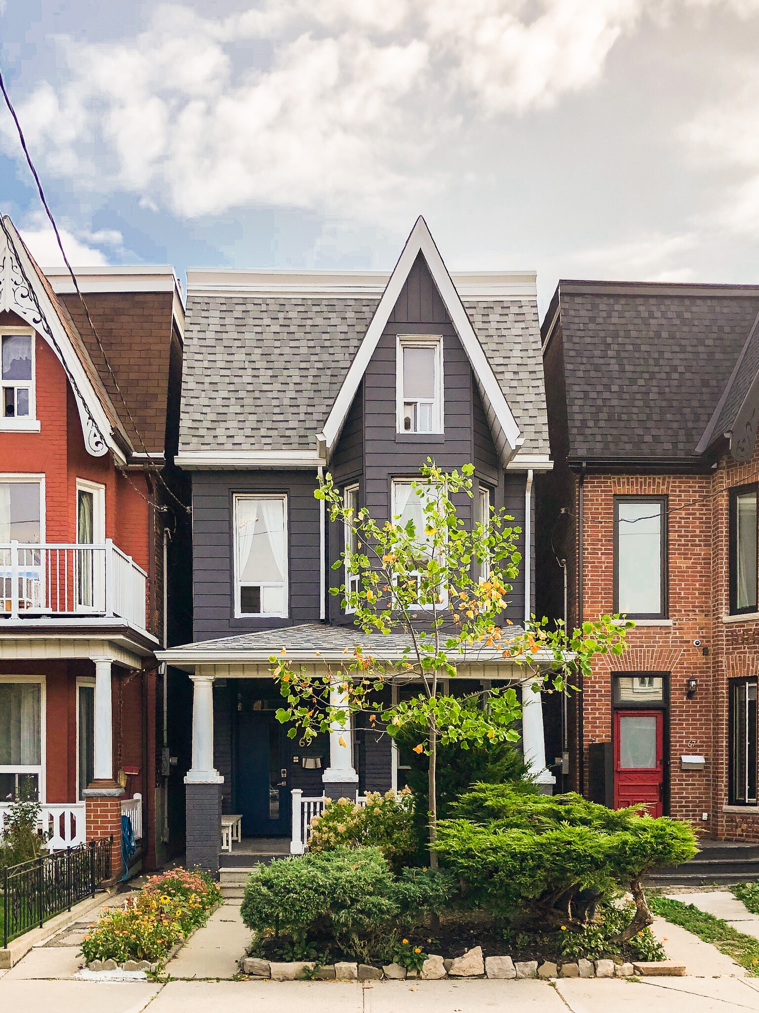 69 Northcote Ave, Toronto, ON à vendre Photo du bâtiment- Image 1 de 1