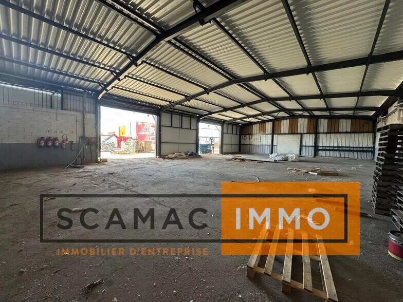 Office in Vitrolles for lease - Construction Photo - Image 3 of 8