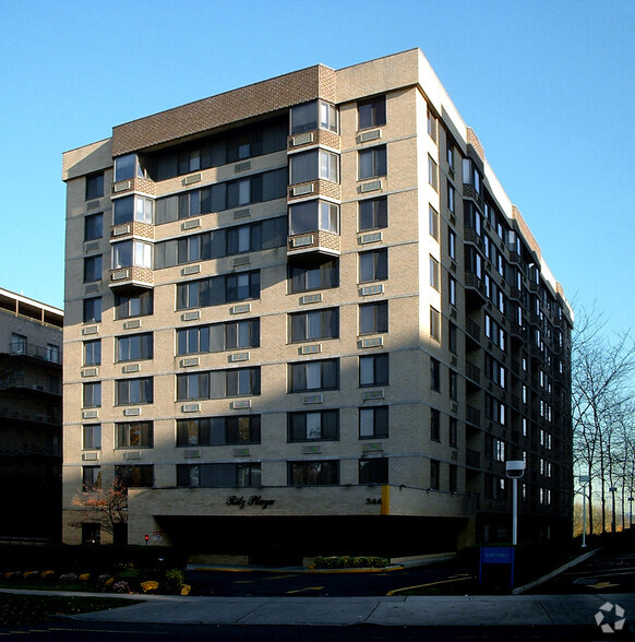 344 Prospect Ave, Hackensack, NJ for sale - Primary Photo - Image 1 of 1