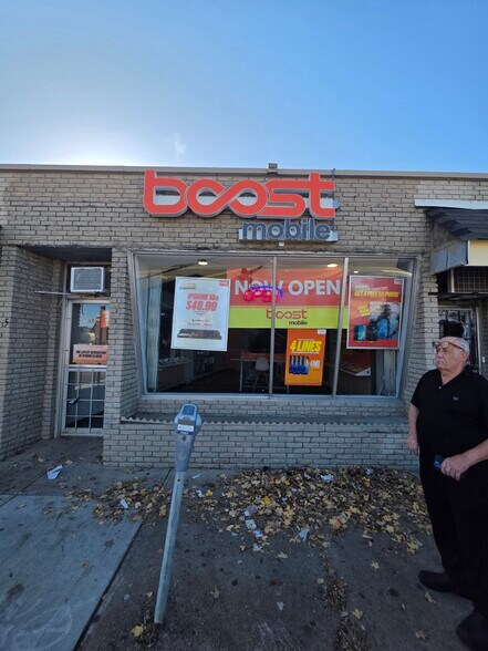 5209 Glenway Ave, Cincinnati, OH à vendre - Photo du bâtiment - Image 3 de 10