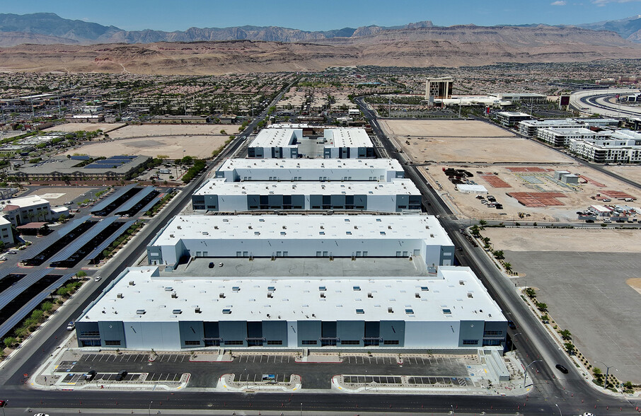 W Badura Ave & S Cimmaron Rd, Las Vegas, NV for lease - Aerial - Image 2 of 3