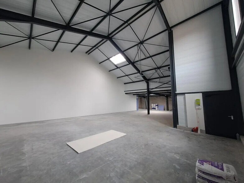 Local d'activités dans Gleizé à vendre - Photo intérieure - Image 2 de 2