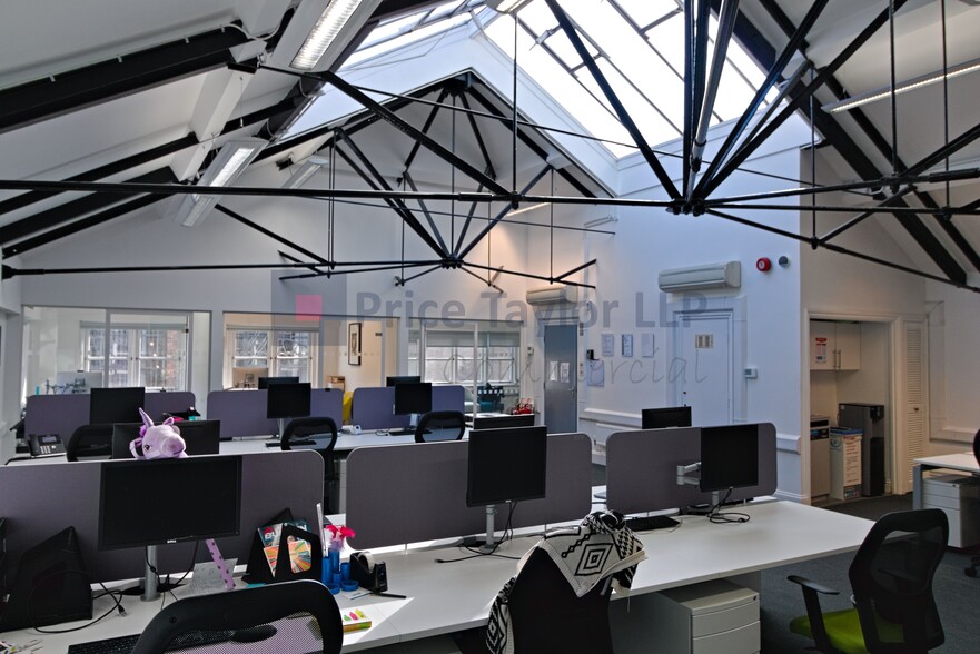 142-144 Liverpool Rd, Londres à louer - Photo intérieure - Image 2 de 14