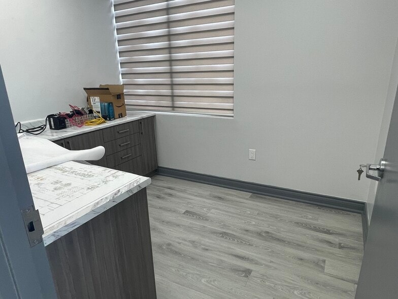 1241 Strasburg Rd, Kitchener, ON à vendre - Photo intérieure - Image 3 de 24