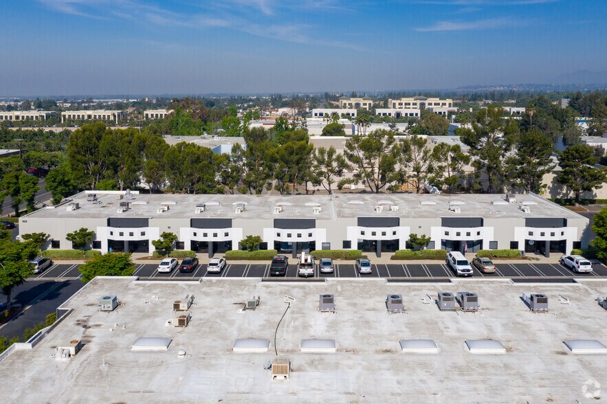 10700 Jersey Blvd, Rancho Cucamonga, CA à louer - Photo du bâtiment - Image 3 de 16