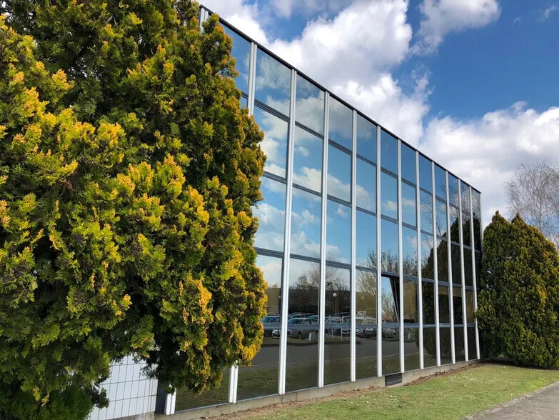 8 Rue Paul Mesple, Toulouse à louer - Photo du bâtiment - Image 3 de 4