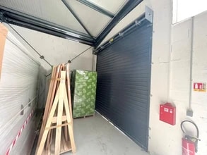 Rue Du Clos Reine, Aubergenville à louer Photo intérieure- Image 2 de 5