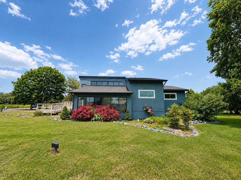 16337 Coastal Hwy, Lewes, DE for lease - Building Photo - Image 1 of 4