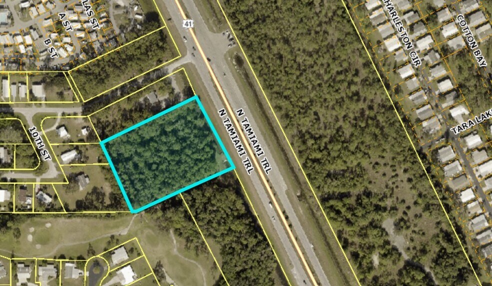 00 Tamiami Trail, North Fort Myers, FL à vendre - Photo du bâtiment - Image 2 de 10