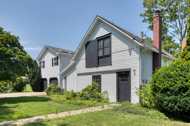More details for 270 North St, Cutchogue, NY - Office for Lease