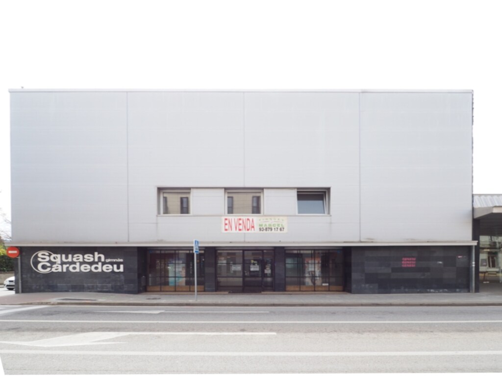 Sports & Entertainment in Cardedeu, Barcelona for sale Primary Photo- Image 1 of 21