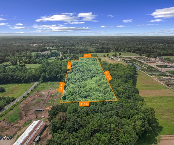 9310 Rushton Rd, South Lyon, MI for sale - Building Photo - Image 1 of 16