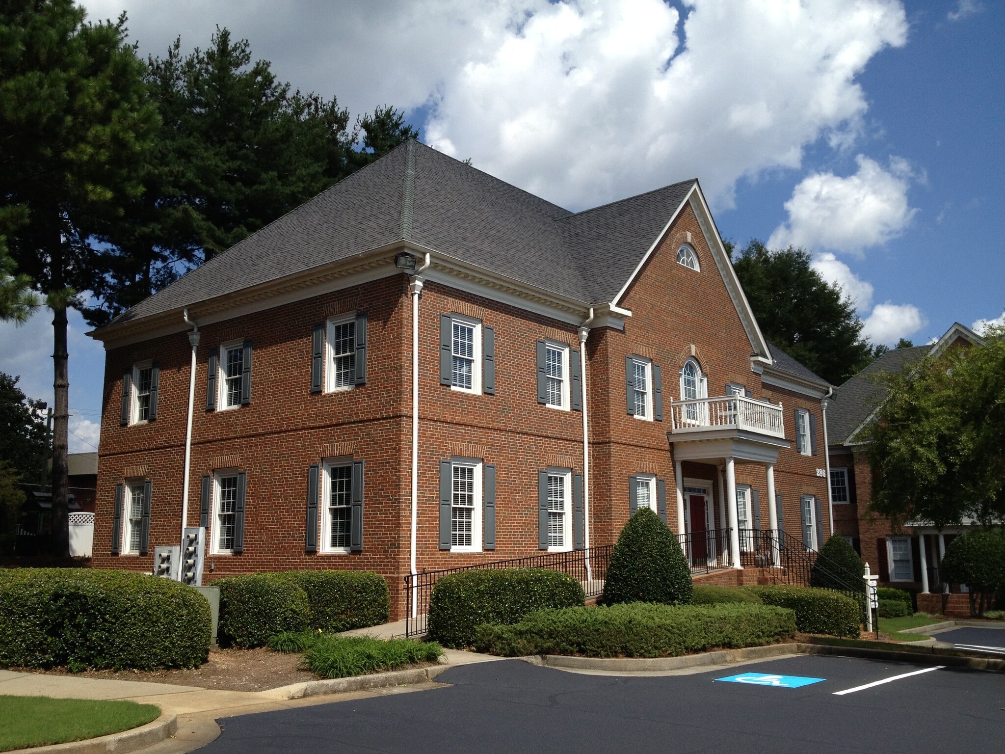 284 S Main St, Alpharetta, GA for lease Building Photo- Image 1 of 19