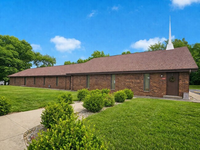 More details for 1000 N 42nd St, Mount Vernon, IL - Specialty for Sale