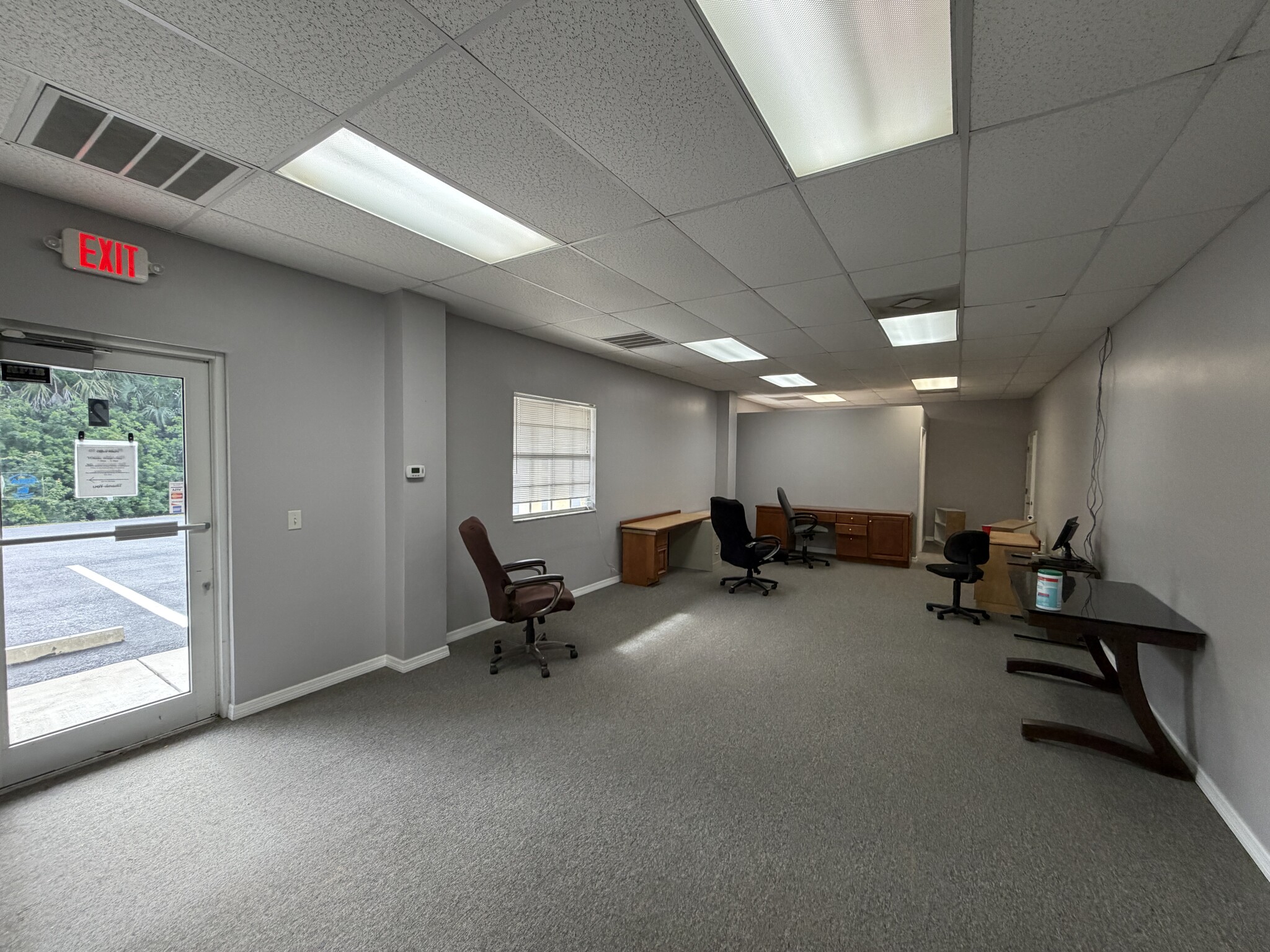 5719 Zip Dr, Fort Myers, FL for lease Interior Photo- Image 1 of 4