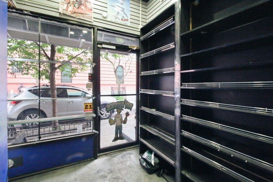 40 Rivington St, New York, NY à louer - Photo du bâtiment - Image 2 de 2